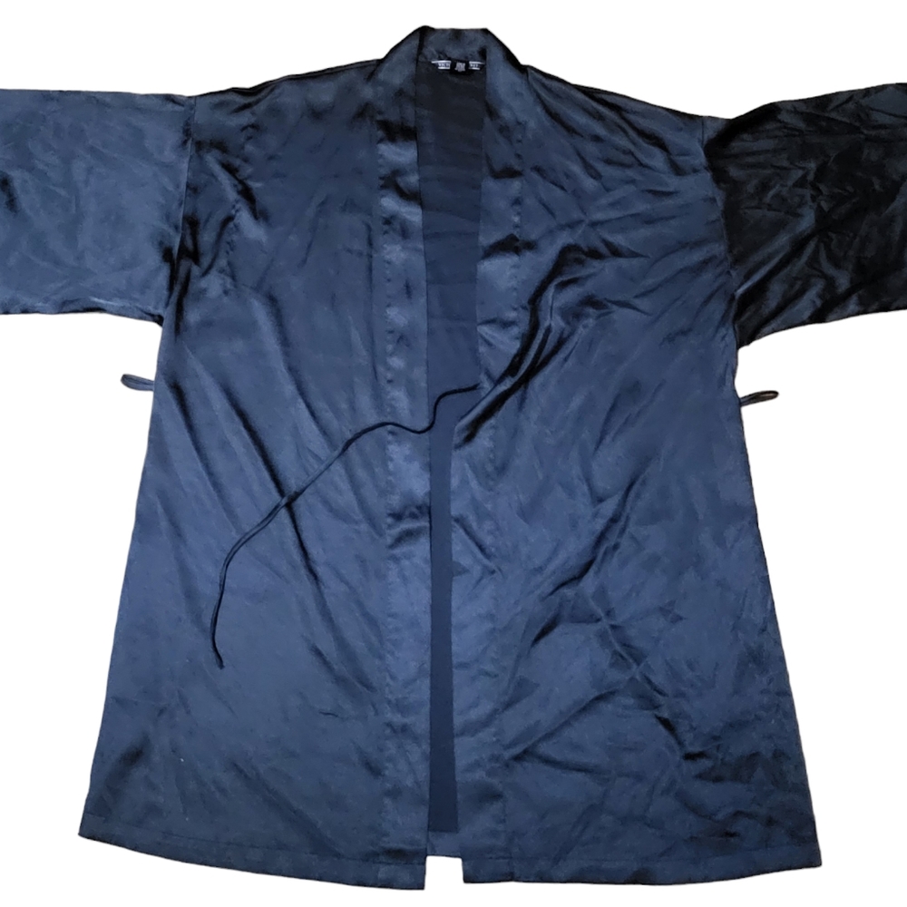 VICTORIAS SECRET M/L SILK ROBE